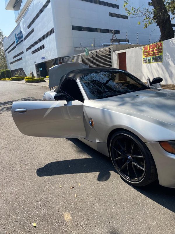 BMW Z4 2003 - Imagen 2