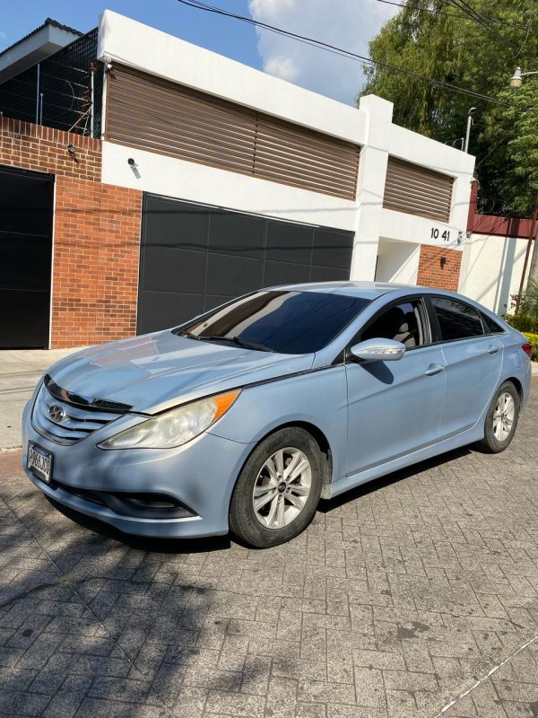 Hyundai Sonata GLS 2014 - Imagen 4