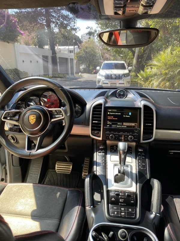 Porsche Cayenne GTS 2016 - Imagen 4