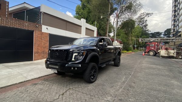 Nissan Titan Xd Crew Cab 2019 4wd - Imagen 3