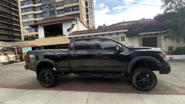 Nissan Titan Xd Crew Cab 2019 4wd - Imagen 5